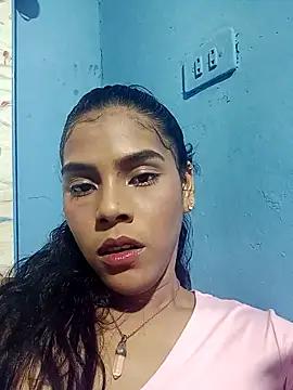Esmeralda_247 from StripChat