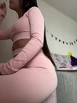 estefania_teen from StripChat