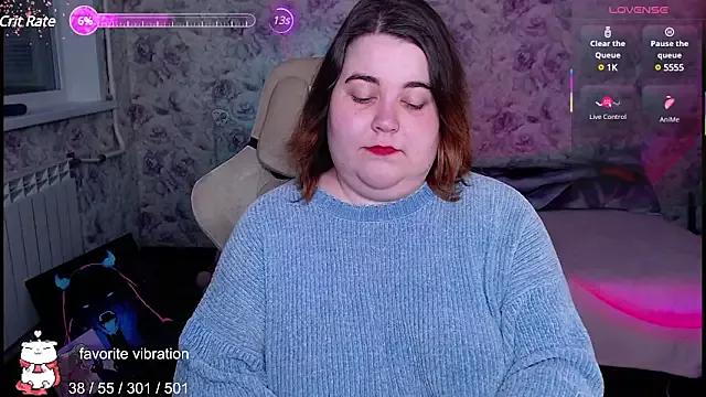 Estelle_Hicks from StripChat