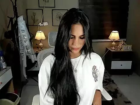 EternityBanks from StripChat