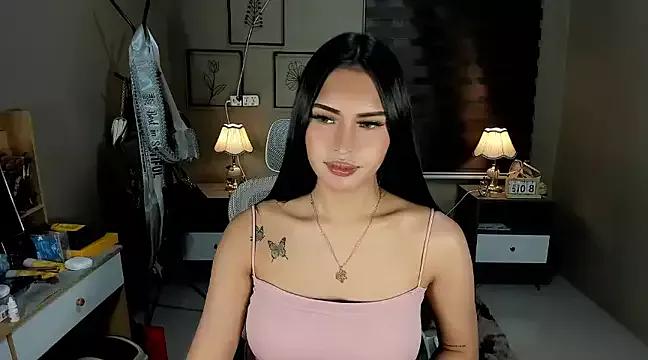 EternityBanks from StripChat