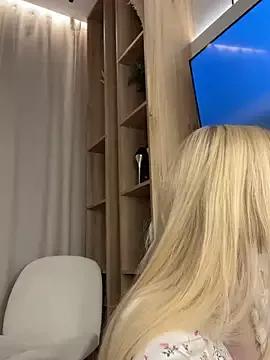 Photos of eva_m1racle_ from StripChat is Freechat