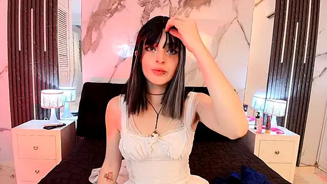 EvaHalsey from StripChat is Freechat
