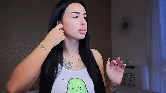 EvaXXRoseX from StripChat is Freechat
