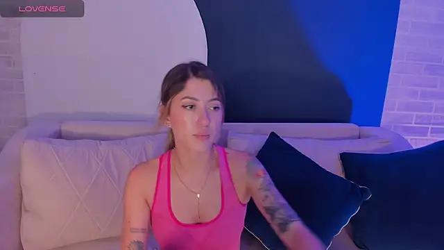 EveBensonX from StripChat