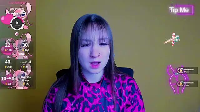 Evelina_GG from StripChat