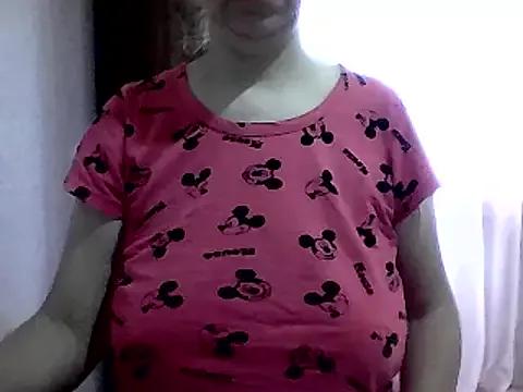 EvelinaRose from StripChat