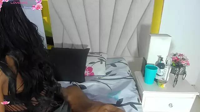 Evelonga_707 from StripChat