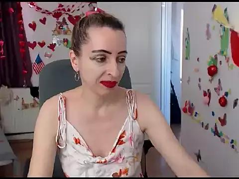 EvelynAngell from StripChat