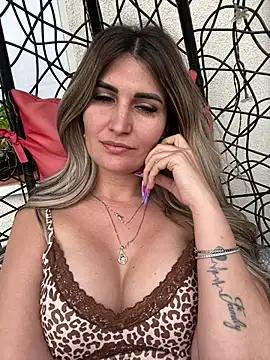 EvelynFrances from StripChat