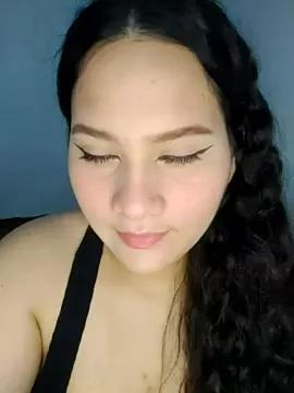EvelynnBunny_ from StripChat