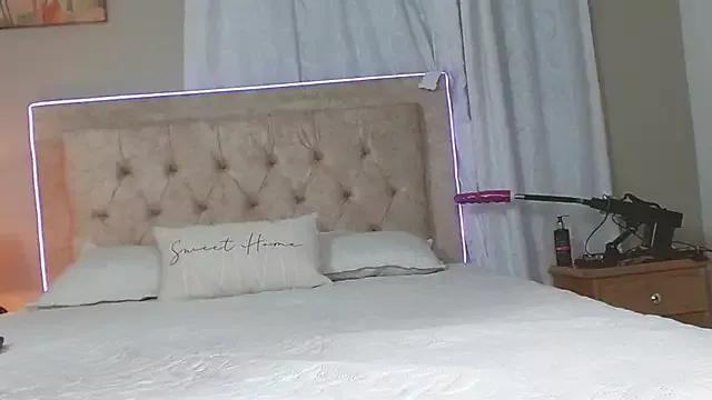 fairy_titan from StripChat is Freechat