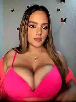 Photos of Faith_madison18 from StripChat is Freechat