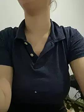 farah-36 from StripChat