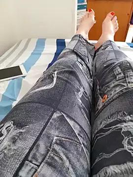feetclara7 from StripChat