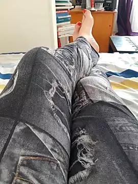 feetclara7 from StripChat