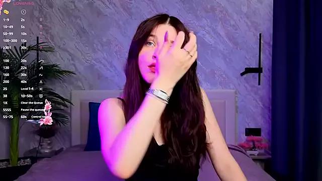 FireEmbry from StripChat is Freechat