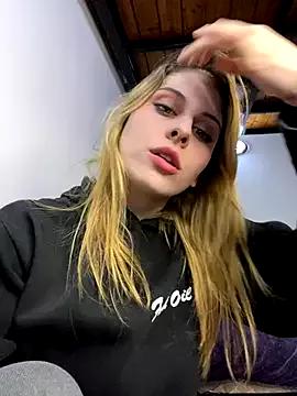 Photos of FlorBich from StripChat is Freechat