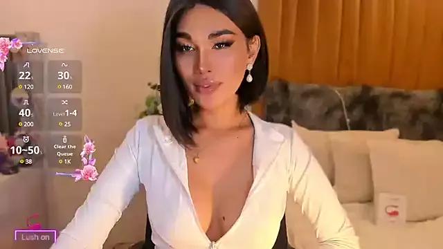 Fox_Smithxx from StripChat is Freechat