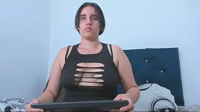 freeFromDesire from StripChat