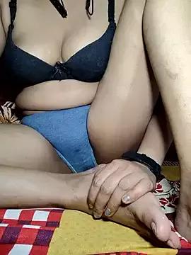 Fun_With_Zoya webcams show profile image 