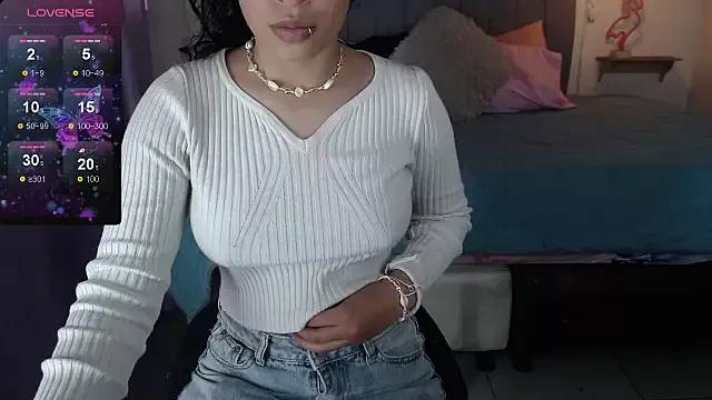 Girls: try live performances with matured performers, from dancing to quirks, in a variety of beautiful sex cams.