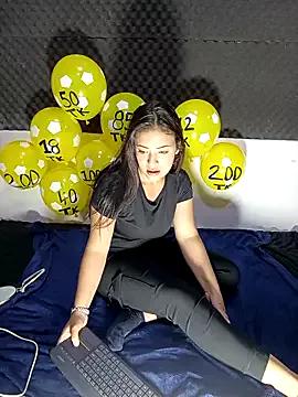 Girls: try live performances with matured performers, from dancing to quirks, in a variety of beautiful sex cams.