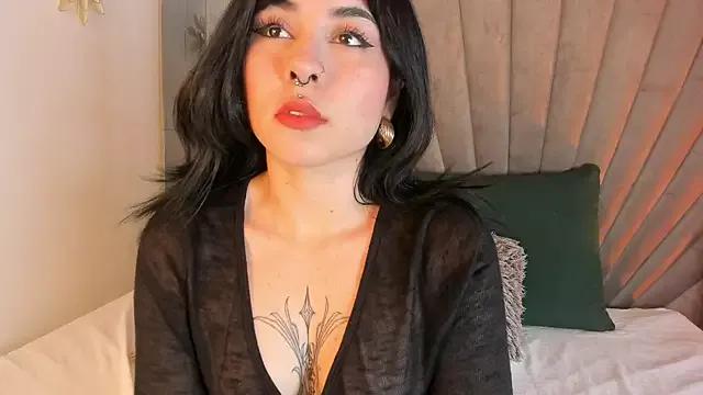 GaiaJones from StripChat is Freechat