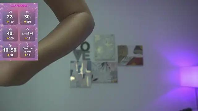 gala_monroe from StripChat