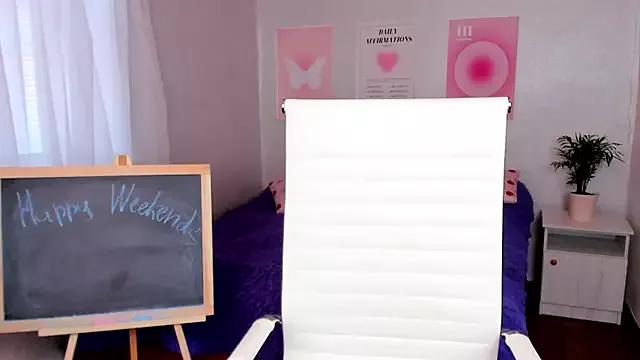 Geisha_Anna from StripChat is Freechat