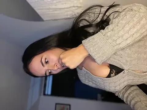 gemmah from StripChat is Freechat