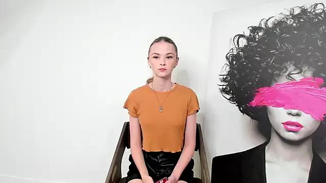 GenaKeywan from StripChat is Freechat