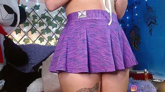 Gennesissss from StripChat