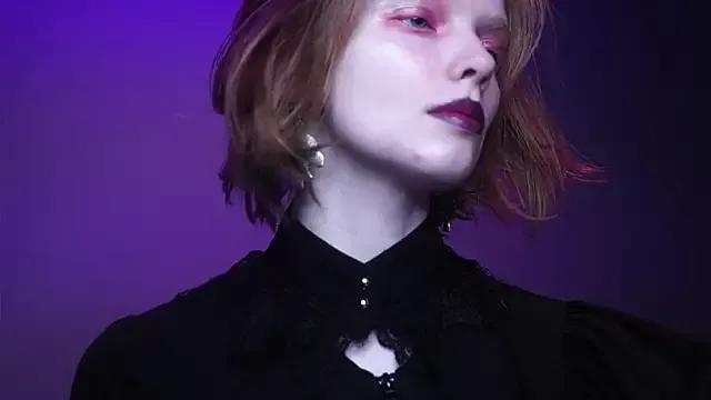 ginger_hugs from StripChat