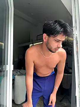 Photos of Gipsyboysteve from StripChat is Freechat