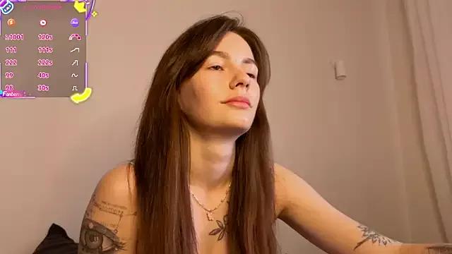 girl_with_snaketatto0 from StripChat is Freechat