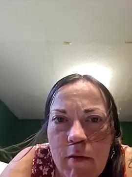 Glitt3rqueen341 from StripChat is Freechat
