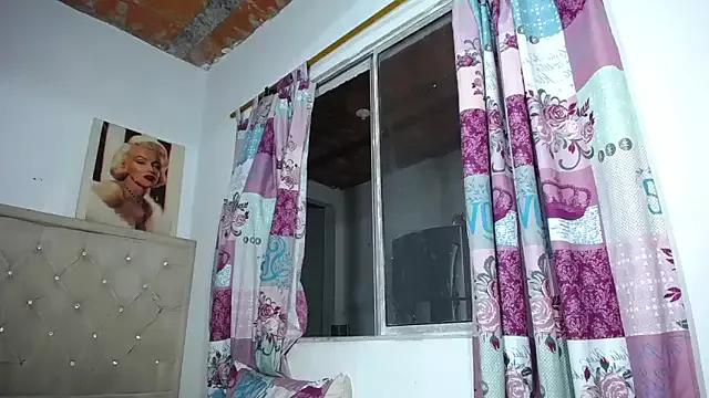Goddess_sexxhot_ from StripChat