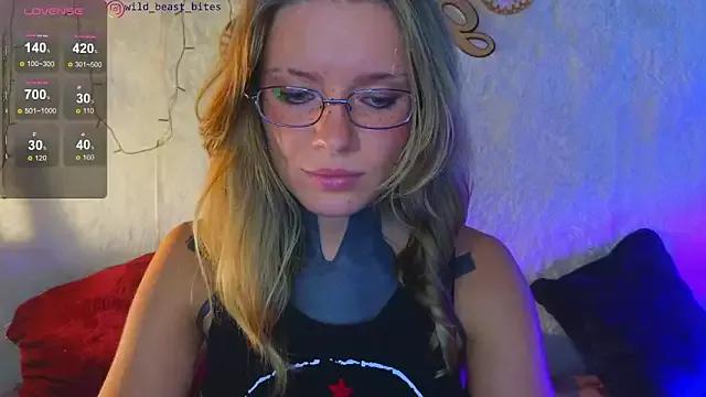 Goddess_Undergroun from StripChat