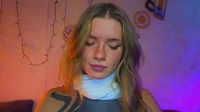 Goddess_Undergroun from StripChat