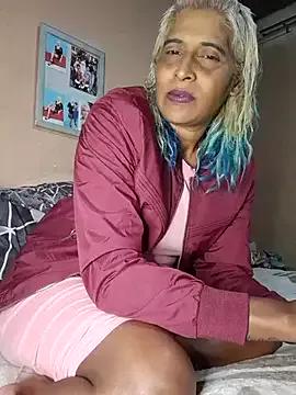 Goodgirlsue_77 from StripChat
