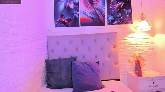Girls: try live performances with matured performers, from dancing to quirks, in a variety of beautiful sex cams.