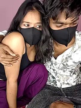 Haavsi_couple from StripChat