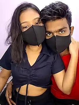 Haavsi_couple from StripChat