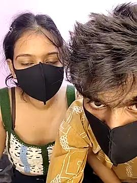 Haavsi_couple from StripChat