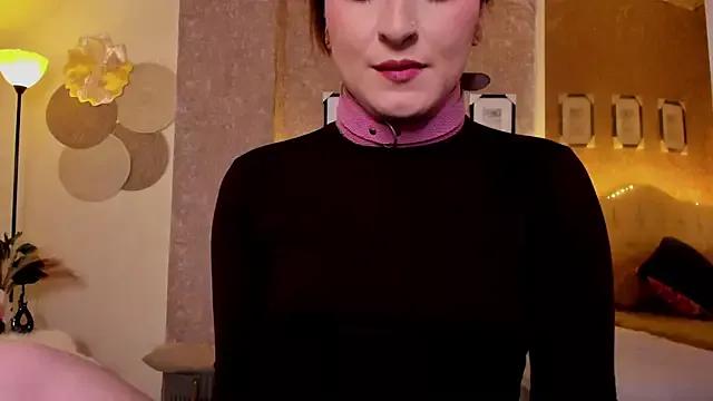HalaanaTendeer from StripChat