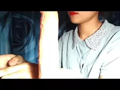 Hana_rose95 from StripChat