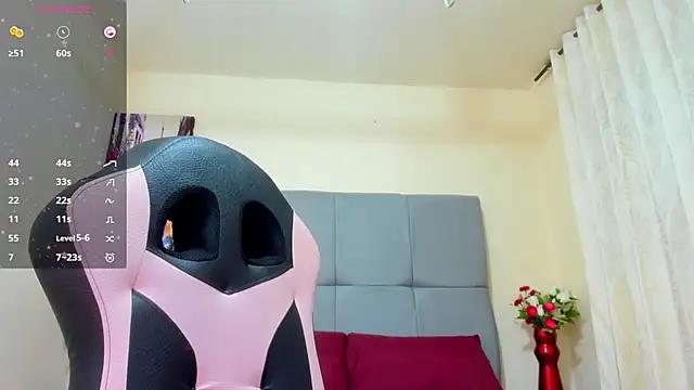 hana_whitee from StripChat