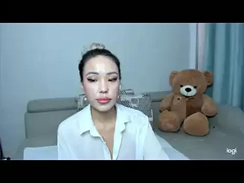 Hanah_cho_cho from StripChat