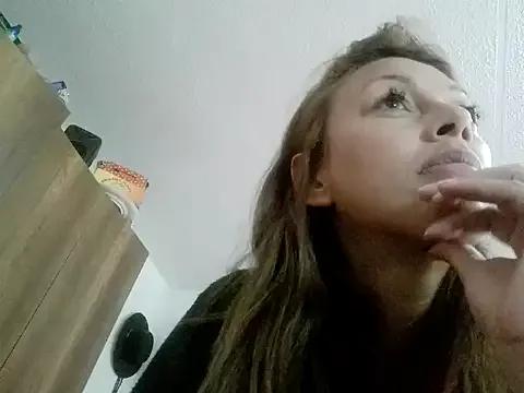 Hanna_Charming from StripChat